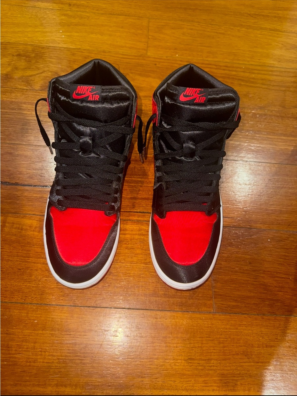 Nike High-Top Sneakers in Black and Red